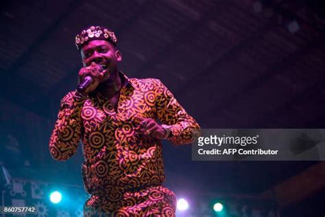 L’Incantesimo Afrobeat: Quando Adekunle Gold Ha Incantato Milano!