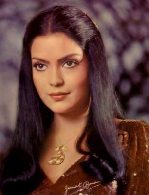 Zeenat Aman's Bollywood Bonanza: A Night of Glamour and Nostalgia!